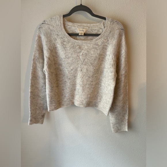 BEIGE SWEATER:KAISLEY BEIGE / OATMEAL CROPPED SWEATER MEDIUM - Picture 2 of 8